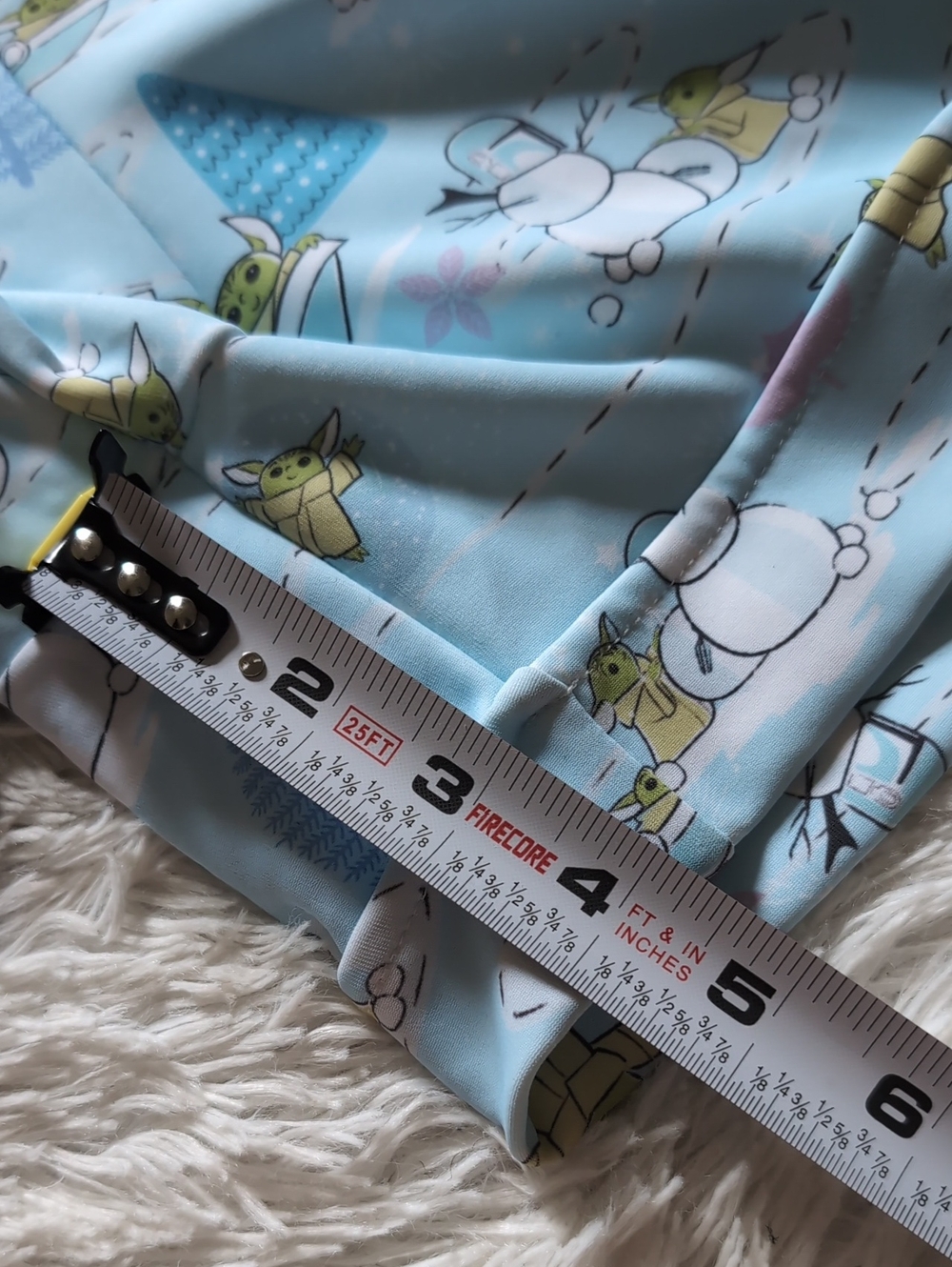 Blackmilk Star Wars The Child Winter Wonderland Baby Yoda Cuffed Shorts XL - Picture 12 of 12